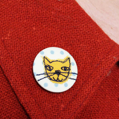 Happy cat - pretty badge