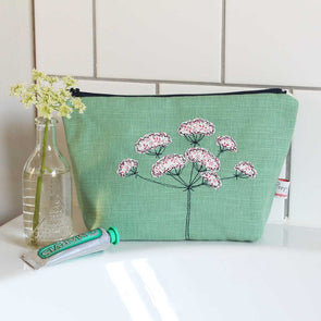 wild parsley - embroidered make up bag