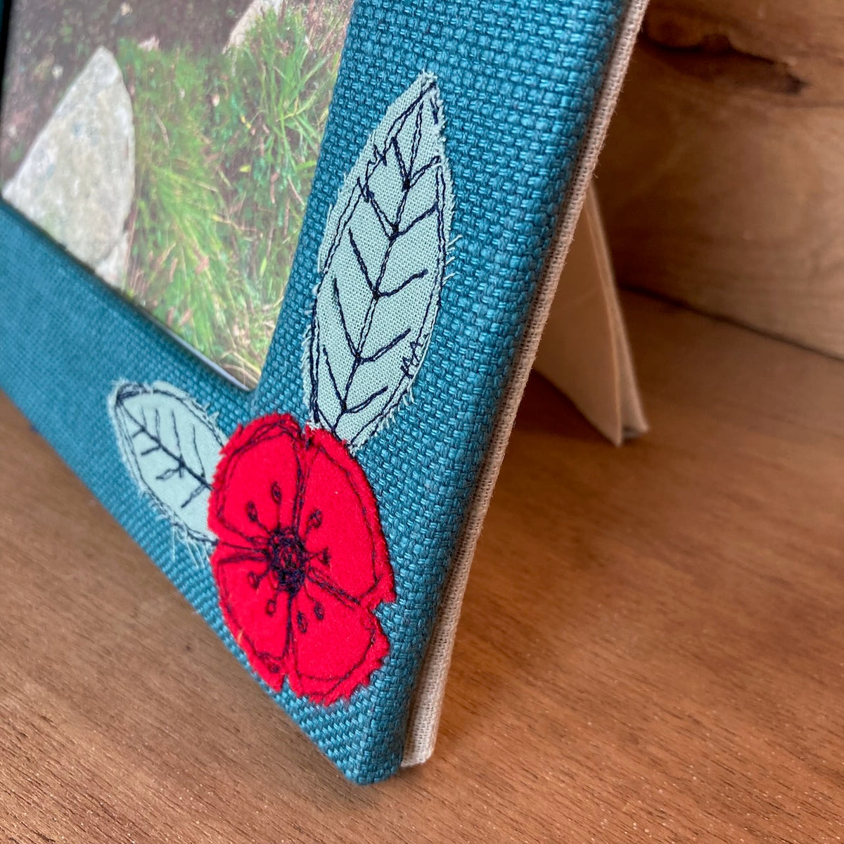 fabricy photo frame - freehand embroidery project