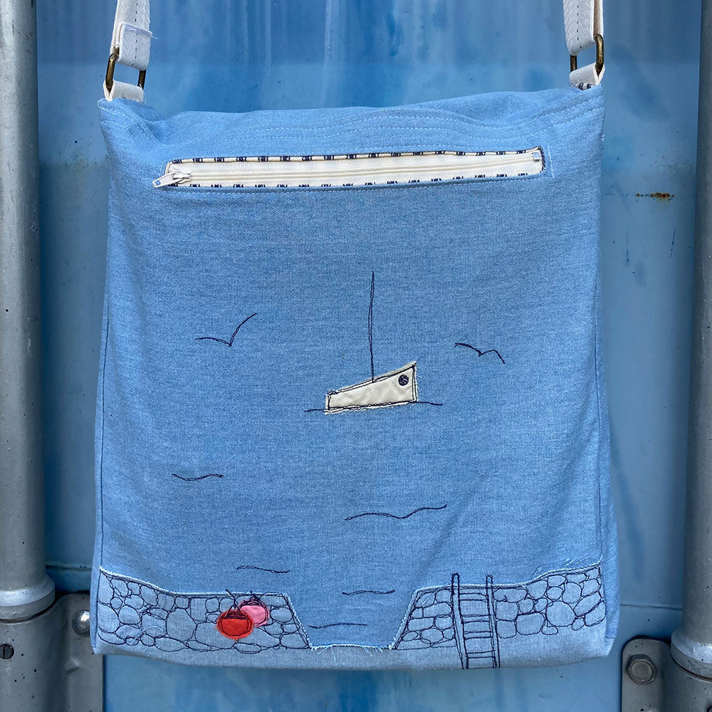 Mousehole messenger bag - freehand embroidery project