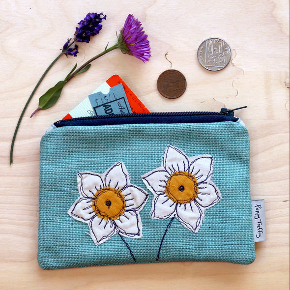 daffodils embroidered coin purse