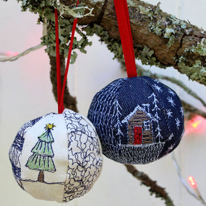 Doodle Bauble - freehand embroidery project