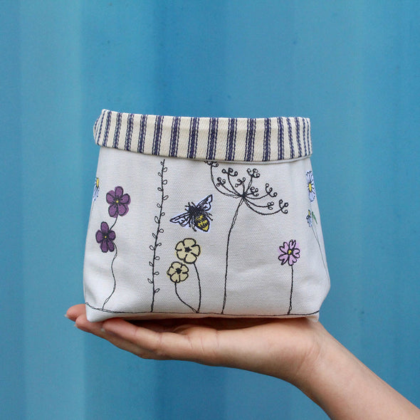 Hedgerow flowers printed storage pot