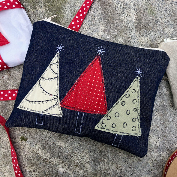 Jolly useful zip purse  - Christmas trees