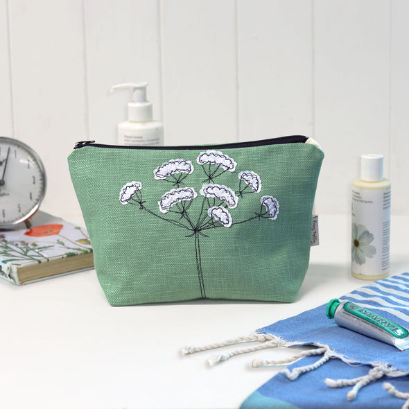 wild parsley - embroidered make up bag