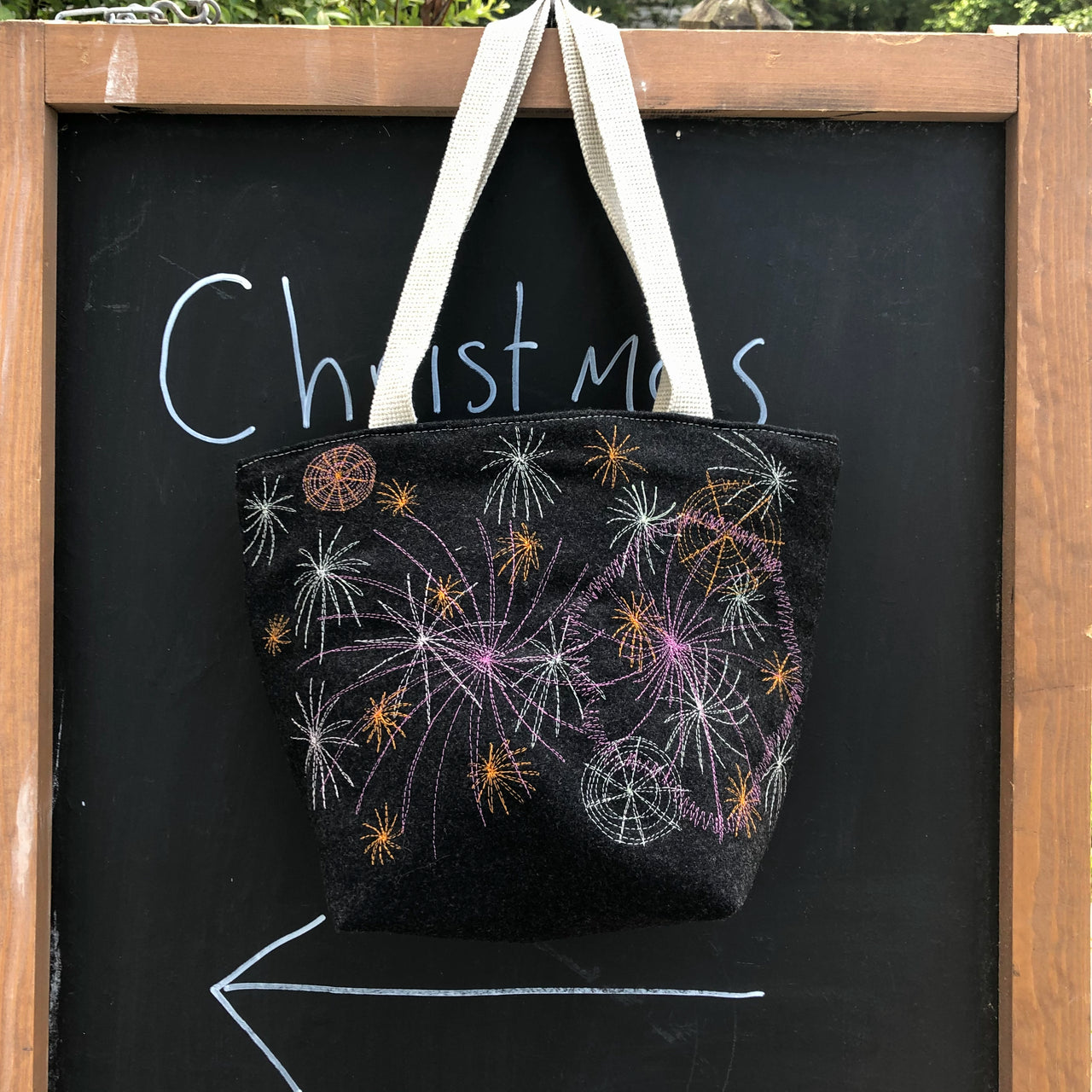 Autumn Embroidery Club 2021 - subscription closed