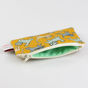 inside cat purse