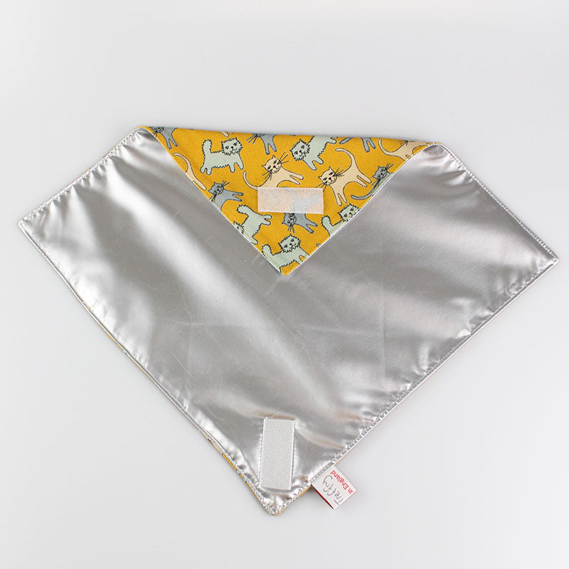 inside cat reusable sandwich wrap