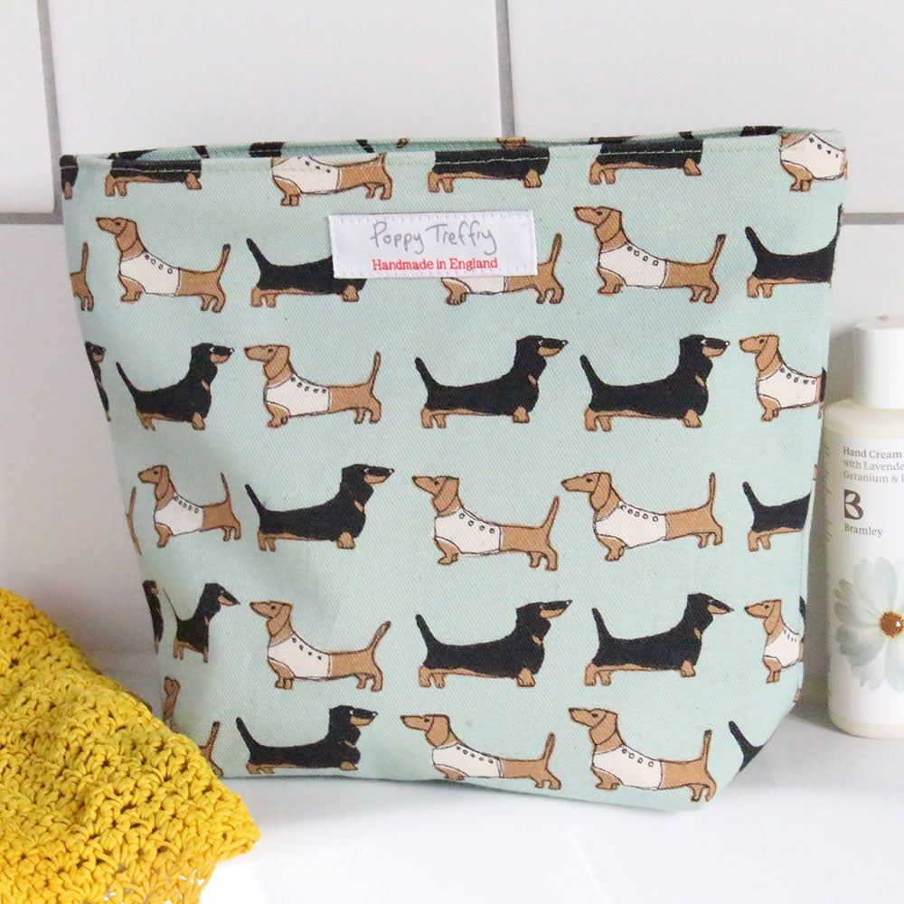 Dachshund Cosmetic Bag Dachshund Cosmetic Bag